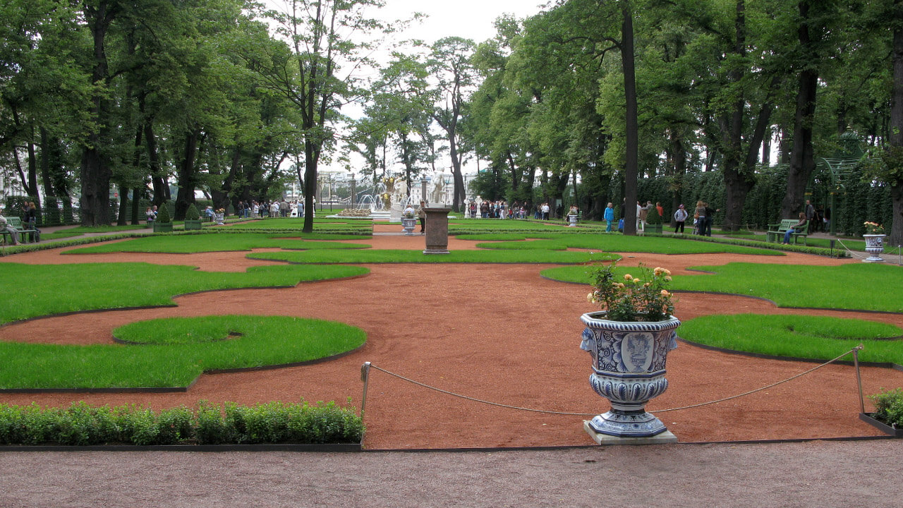 Парадный партер.