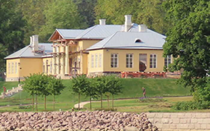 Главный усадебный дом: фото.